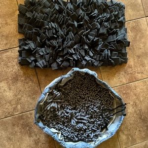 Dog food or treat snuffle mats Choose 1 round travel or black foldable